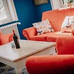Haus 57 *